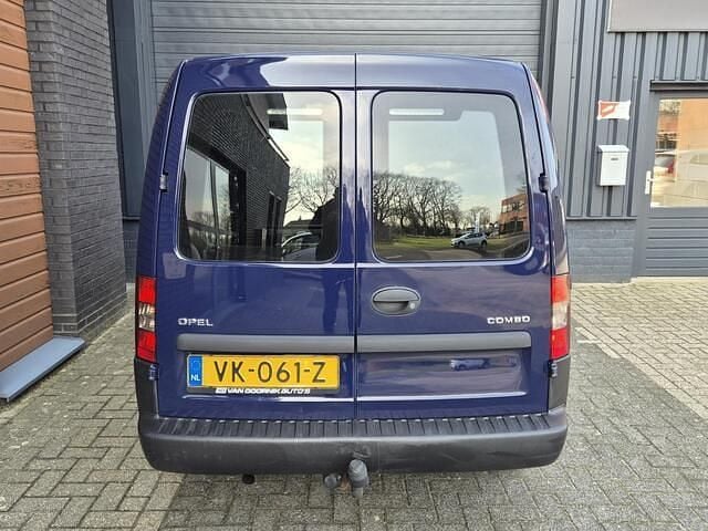 Occasion Opel Combo 90 PK (66 kW) 2009 Blauw MPV
