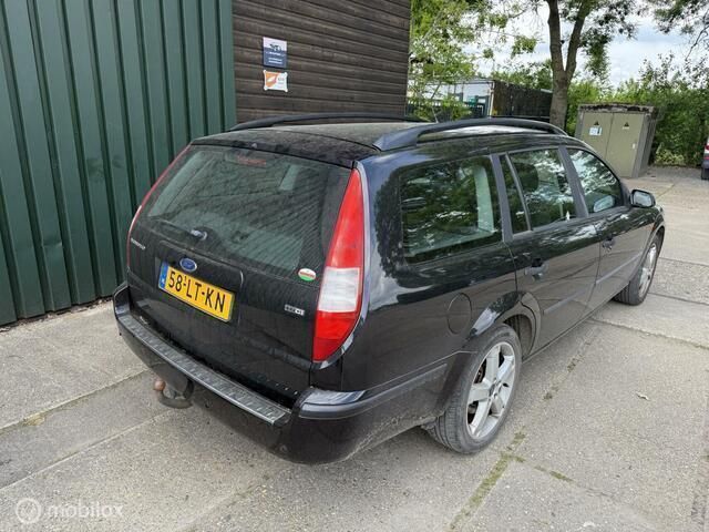 Occasion Ford Mondeo Ambiente 110 PK (80 kW) 2003 Zwart Stationwagen