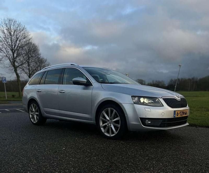 Occasion Skoda Octavia Elegance 140 PK (102 kW) 2014 Hatchback