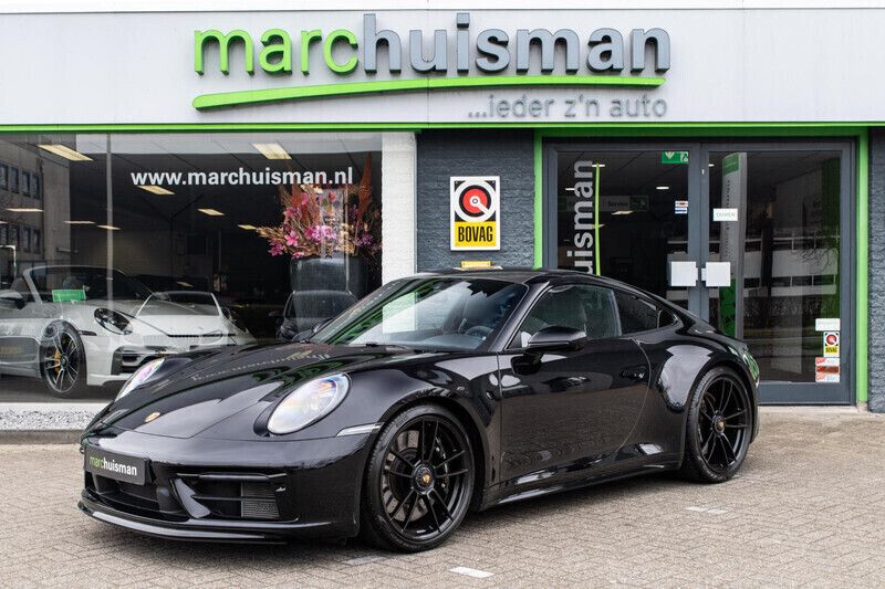 Zwart Gebruikt 2022 Porsche 911 Carrera GTS Coupé | € 182.345 (Super prijs) - Afbeelding 1/4