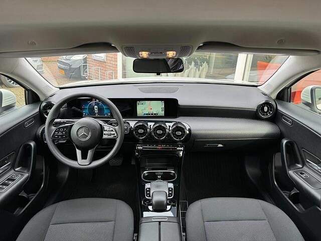 Occasion Mercedes A180 116 PK (85 kW) 2018 Wit Hatchback