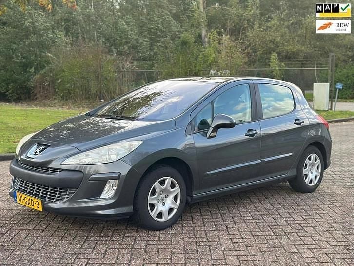 Gebruikt 2008 Peugeot 308 | € 3.399 - Afbeelding 1/1