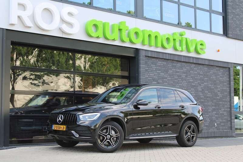 Zwart Gebruikt 2021 Mercedes GLC300 Business SUV | € 46.645 (Iets duurder) - Afbeelding 1/4