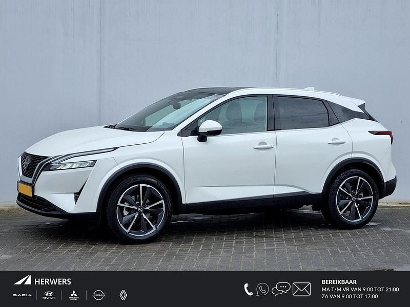 Wit Gebruikt 2024 Nissan Qashqai Pack SUV | € 31.485 (Eerlijke prijs) - Afbeelding 1/4