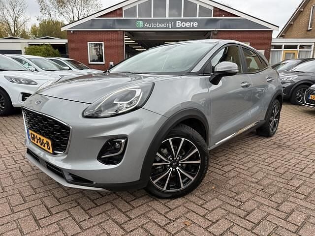 Grijs Gebruikt 2021 Ford Puma Titanium SUV | € 18.850 (Goede deal) - Afbeelding 1/4
