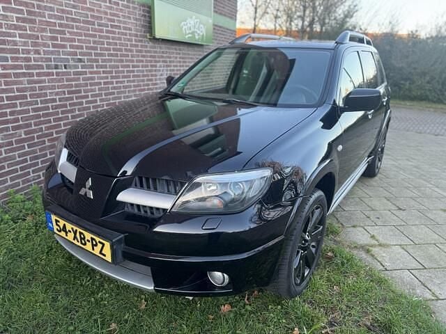 Occasion Mitsubishi Outlander Invite 161 PK (118 kW) 2007 Zwart SUV