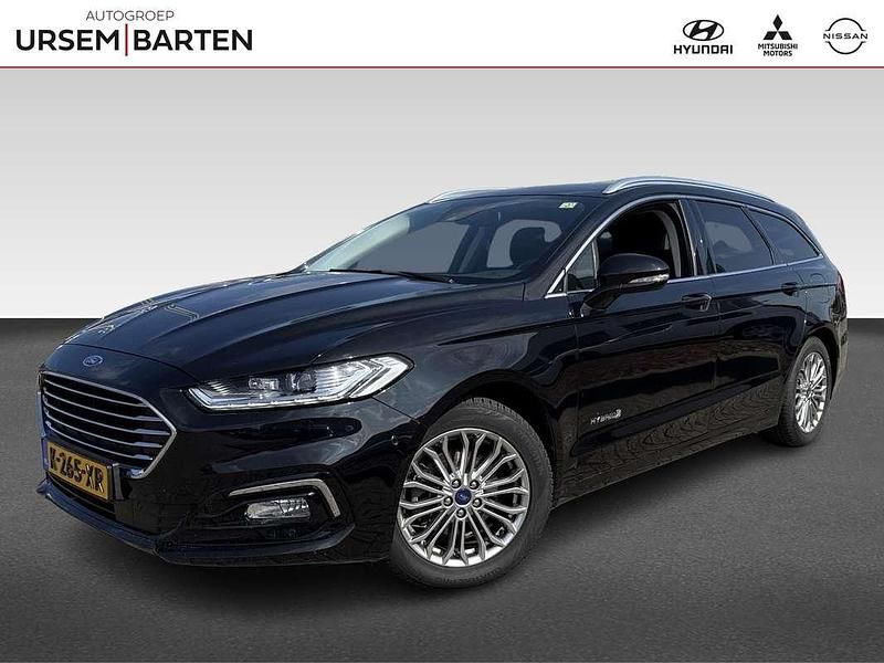 Zwart, metallic lak Gebruikt 2021 Ford Mondeo Titanium Stationwagen | € 19.730 (Eerlijke prijs) - Afbeelding 1/4
