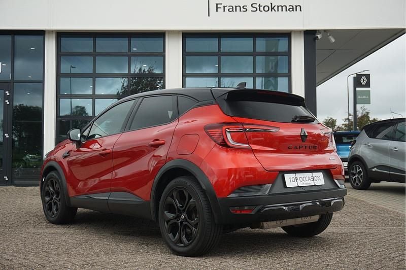 Occasion Renault Captur Rive Gauche 159 PK (116 kW) 2022 Rood metallic SUV