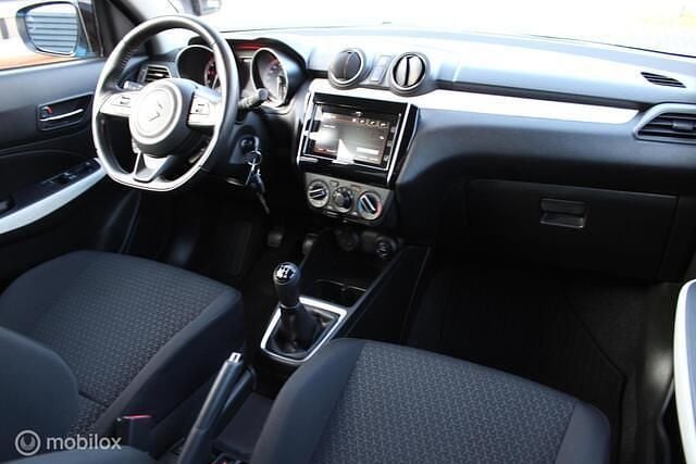 Occasion Suzuki Swift 83 PK (61 kW) 2023 Blauw Hatchback