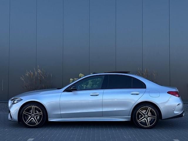 Occasion Mercedes C300e AMG line 313 PK (230 kW) 2023 Grijs Sedan