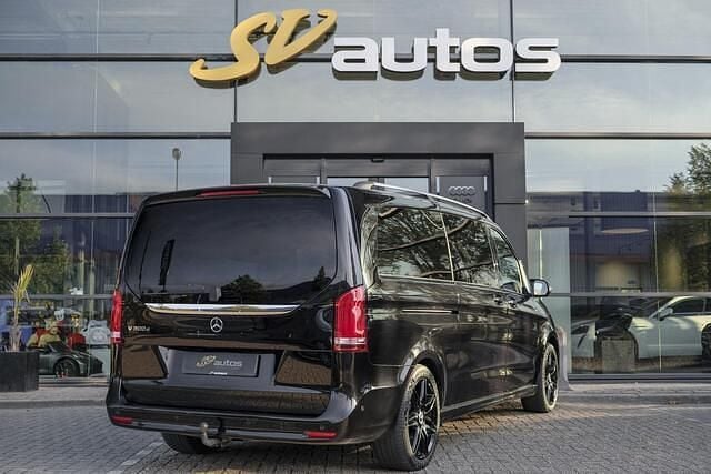 Occasion Mercedes V300 AMG 239 PK (175 kW) 2021 Zwart MPV