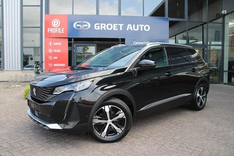 Zwart Gebruikt 2021 Peugeot 5008 Allure MPV | € 26.150 (Goede deal) - Afbeelding 1/4