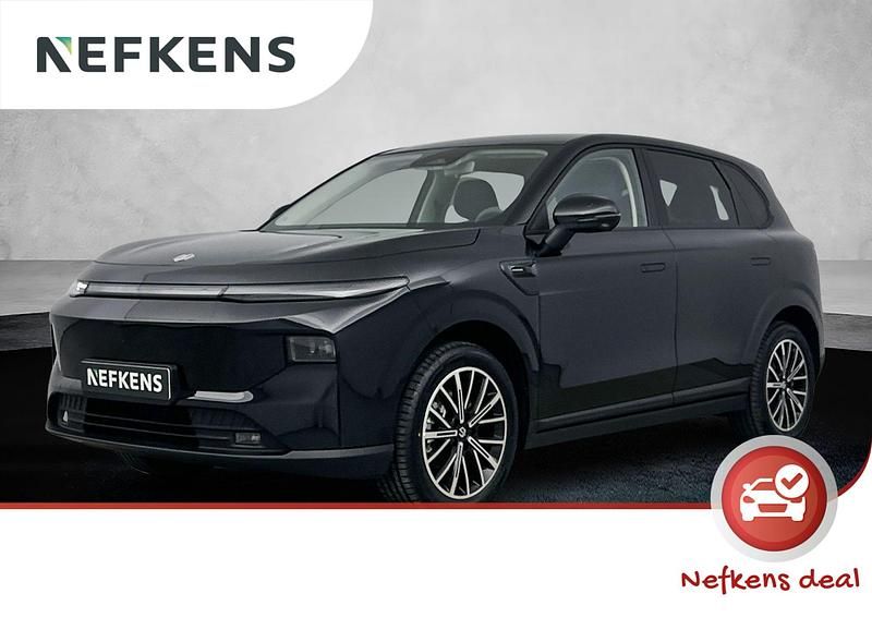 Zwart Nieuw 2025 Leapmotor B10 SUV | € 32.495 (Eerlijke prijs) - Afbeelding 1/4