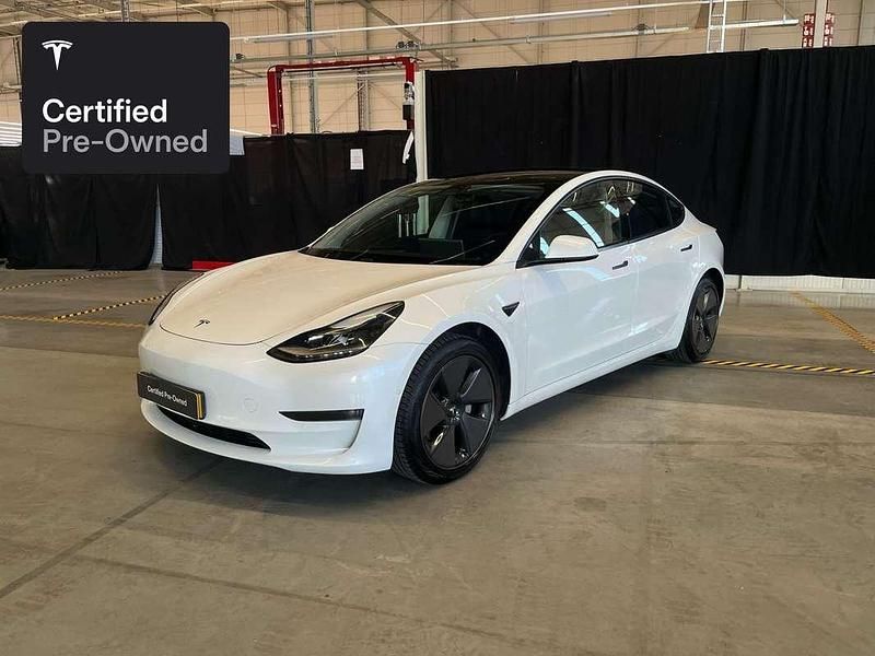 Wit Gebruikt 2021 Tesla Model 3 Long Range AWD Sedan | € 29.000 (Eerlijke prijs) - Afbeelding 1/4