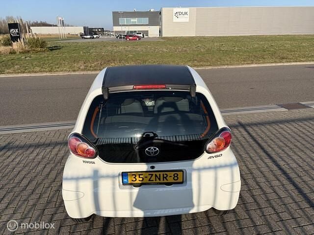 Occasion Toyota Aygo Comfort 68 PK (50 kW) 2012 Wit Hatchback