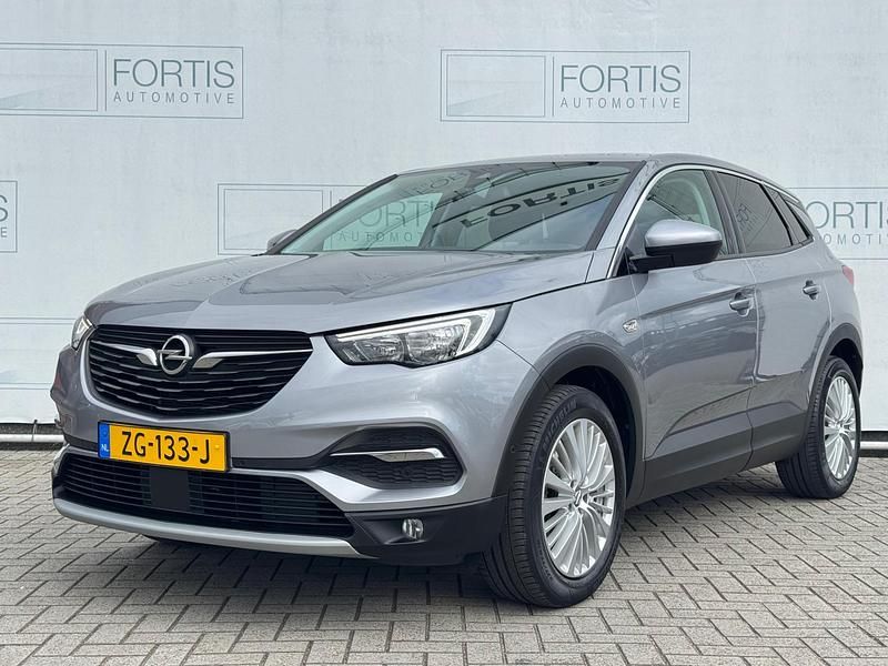 Grijs Occasion 2019 Opel Grandland X Innovation SUV | € 16.900 (Eerlijke prijs) - Afbeelding 1/4