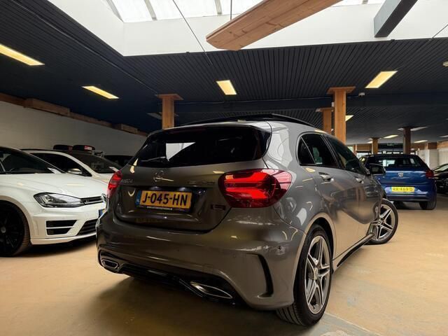 Occasion Mercedes A180 Business 109 PK (80 kW) 2018 Grijs Hatchback