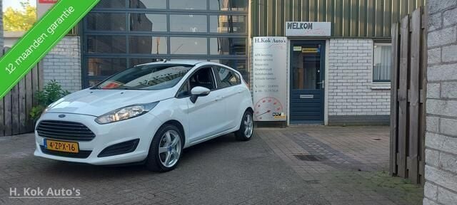 Wit Gebruikt 2015 Ford Fiesta Style Hatchback | € 4.950 (Eerlijke prijs) - Afbeelding 1/4