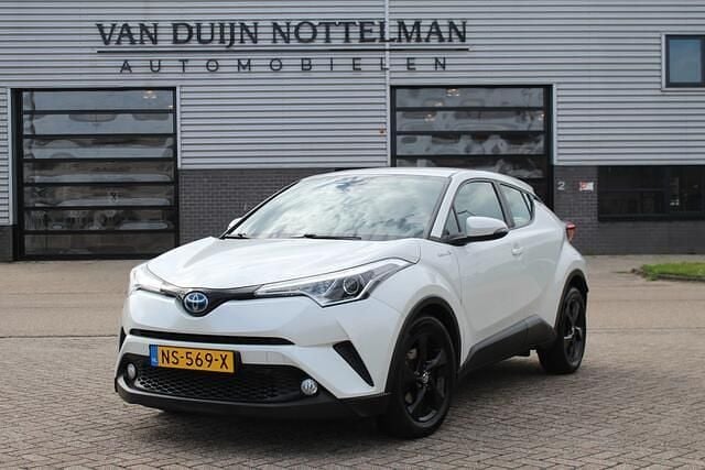 Wit Gebruikt 2017 Toyota C-HR SUV | € 17.950 (Eerlijke prijs) - Afbeelding 1/4