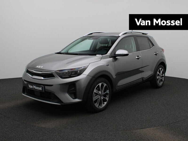 Grijs Gebruikt 2024 Kia Stonic SUV | € 26.400 (Duur) - Afbeelding 1/4