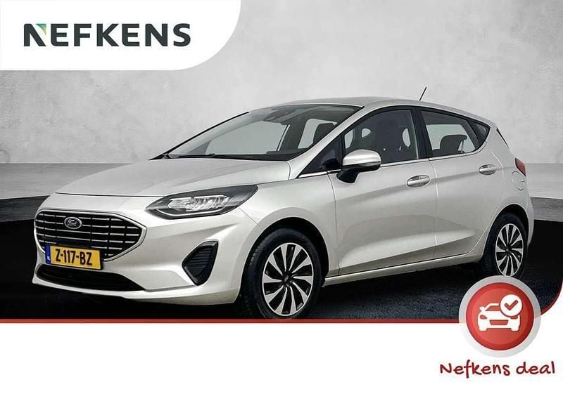 Grijs Gebruikt 2022 Ford Fiesta Hatchback | € 13.900 (Super prijs) - Afbeelding 1/3