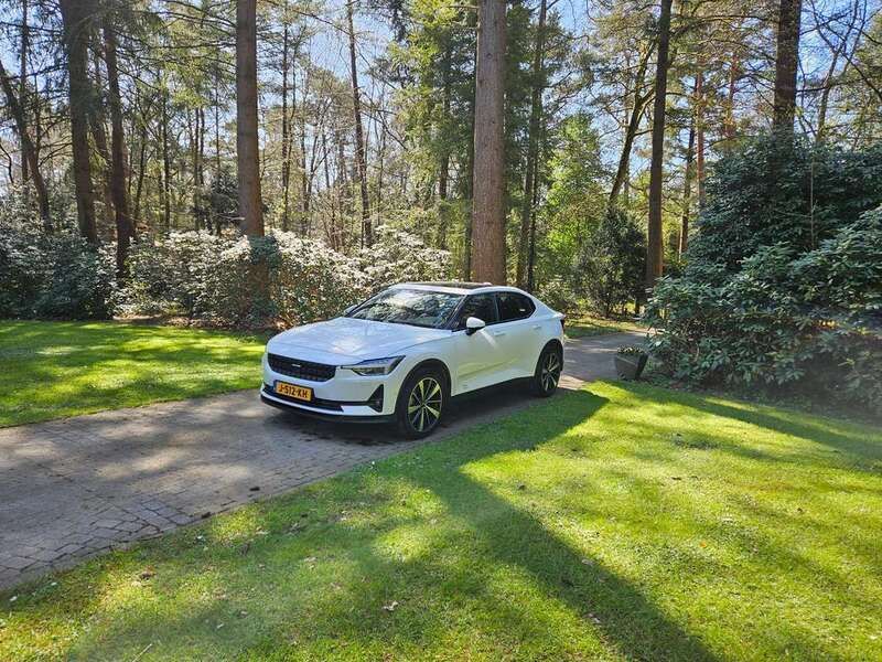 Wit Gebruikt 2020 Polestar 2 Sedan | € 26.990 (Iets duurder) - Afbeelding 1/4