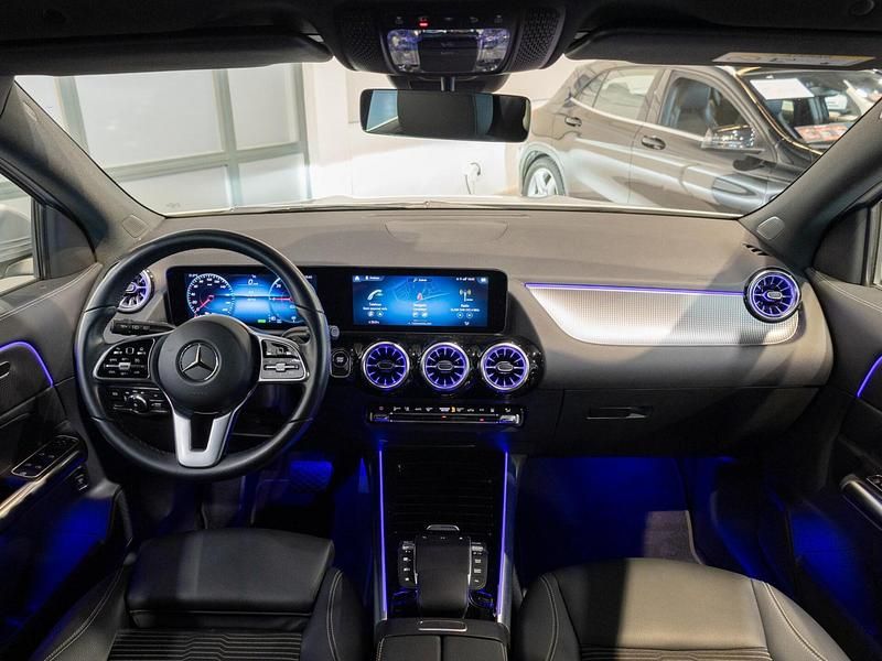 Occasion Mercedes EQA250 Business 140 kW (191 PK) 2021 Grijs SUV