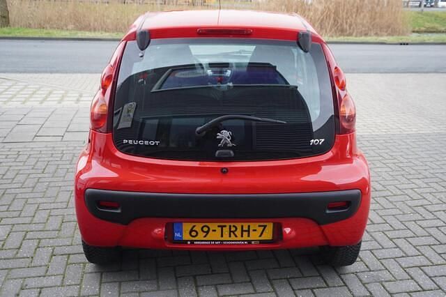 Occasion Peugeot 107 Active 68 PK (50 kW) 2012 Rood Hatchback