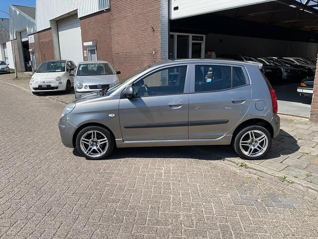Occasion Kia Picanto 65 PK (47 kW) 2008 Grijs Hatchback