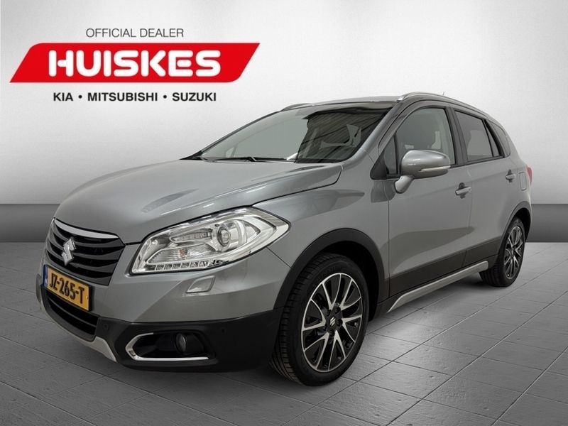 Grijs Gebruikt 2016 Suzuki SX4 S-Cross SUV | € 13.450 (Eerlijke prijs) - Afbeelding 1/4