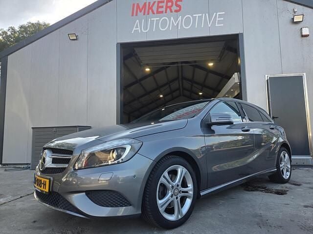 Grijs Gebruikt 2012 Mercedes A200 Hatchback | € 8.999 (Eerlijke prijs) - Afbeelding 1/4
