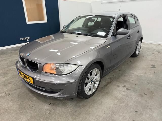 Occasion BMW 116 123 PK (90 kW) 2009 Grijs Hatchback