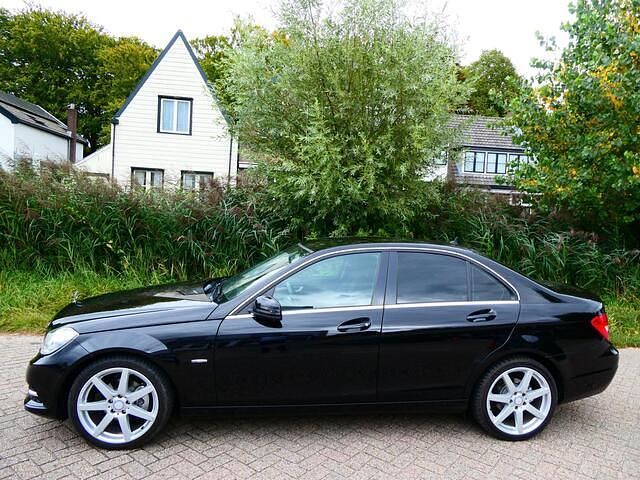 Occasion Mercedes C180 Business 157 PK (115 kW) 2012 Zwart Sedan