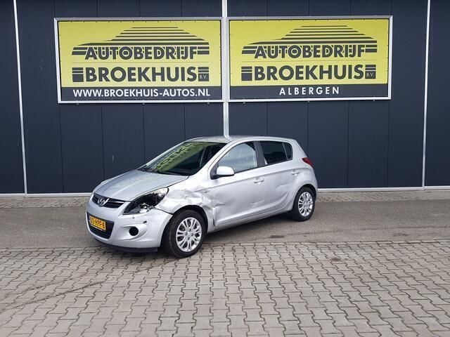 Grijs Gebruikt 2009 Hyundai i20 Hatchback | € 999 (Super prijs) - Afbeelding 1/4