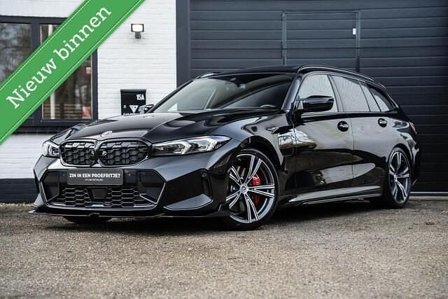 Occasion BMW 330 Basis 291 PK (214 kW) 2022 Zwart Stationwagen