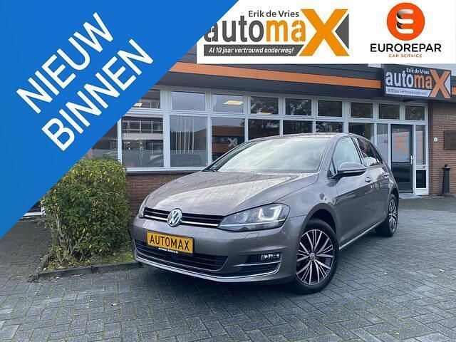 Grijs Occasion 2016 VW Golf VII Allstar Hatchback | € 12.950 (Eerlijke prijs) - Afbeelding 1/4