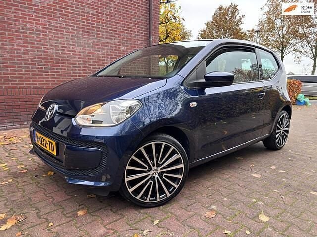 Blauw Gebruikt 2015 VW up! take up! Hatchback | € 3.999 (Eerlijke prijs) - Afbeelding 1/4