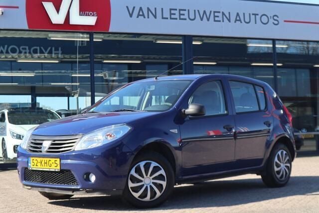Blauw Gebruikt 2009 Dacia Sandero Hatchback | € 448 (Super prijs) - Afbeelding 1/4
