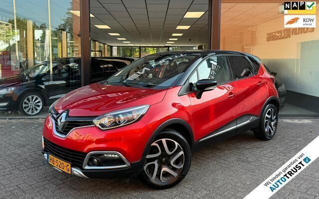 Rood, metallic lak Gebruikt 2015 Renault Captur SUV | € 8.240 (Eerlijke prijs) - Afbeelding 1/4