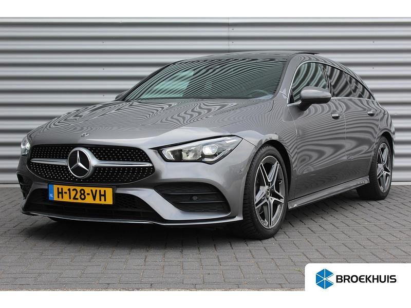 Grijs Gebruikt 2020 Mercedes CLA180 Shooting Brake Business Stationwagen | € 26.395 (Eerlijke prijs) - Afbeelding 1/4
