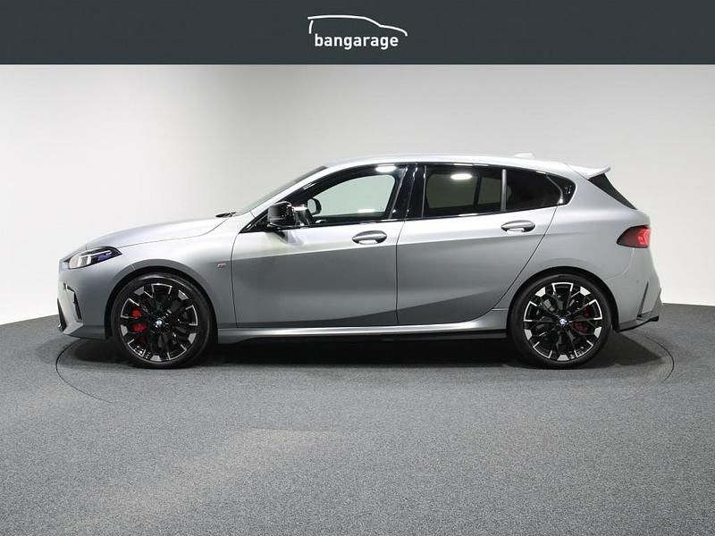Occasion BMW M135 301 PK (221 kW) 2024 Grijs Hatchback
