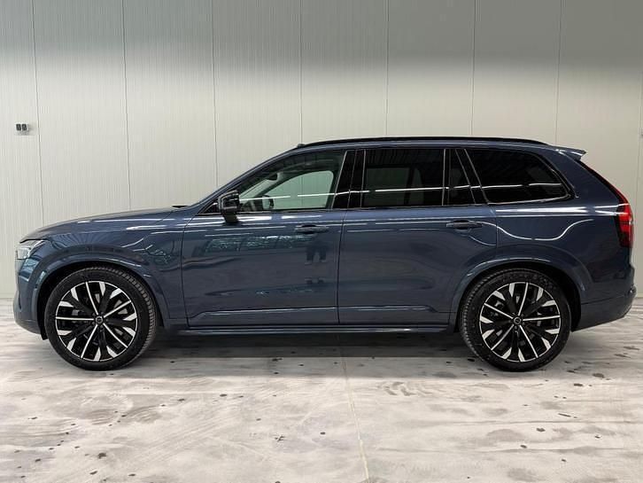 Occasion Volvo XC90 Plus 310 PK (228 kW) 2025 Blauw (metallic) SUV