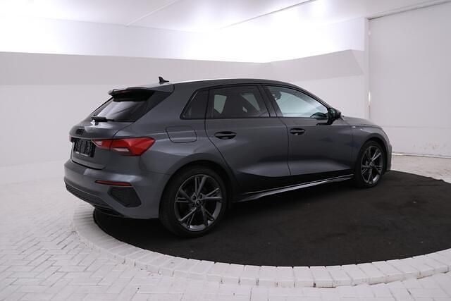 Occasion Audi A3 Sportback S-Line 116 PK (85 kW) 2022 Grijs Hatchback