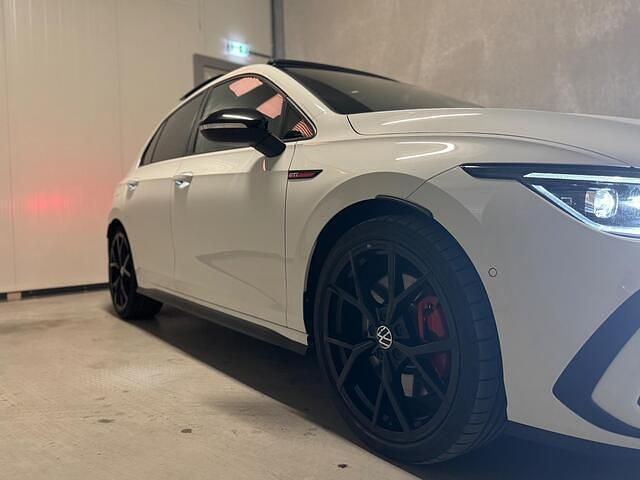 Occasion VW Golf VIII GTI 301 PK (221 kW) 2021 Wit Hatchback