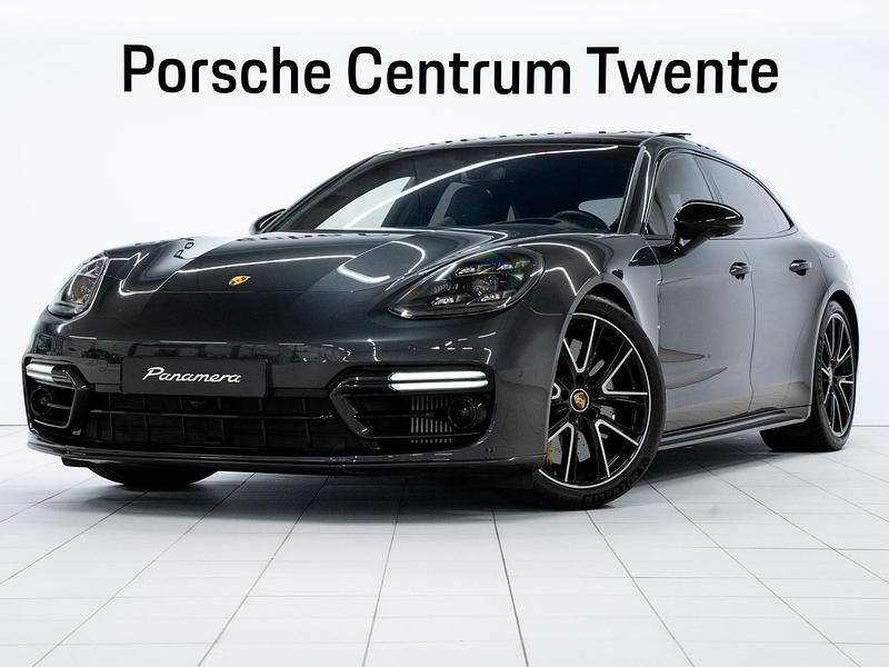 Grijs Gebruikt 2024 Porsche Panamera Turbo S Sedan | € 179.900 - Afbeelding 1/4