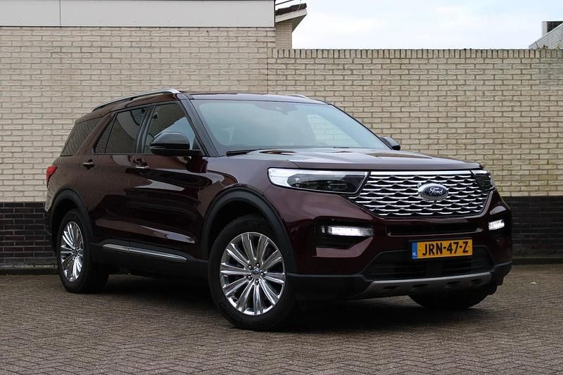Occasion Ford Explorer Platinum 2024 Paars (metallic) SUV