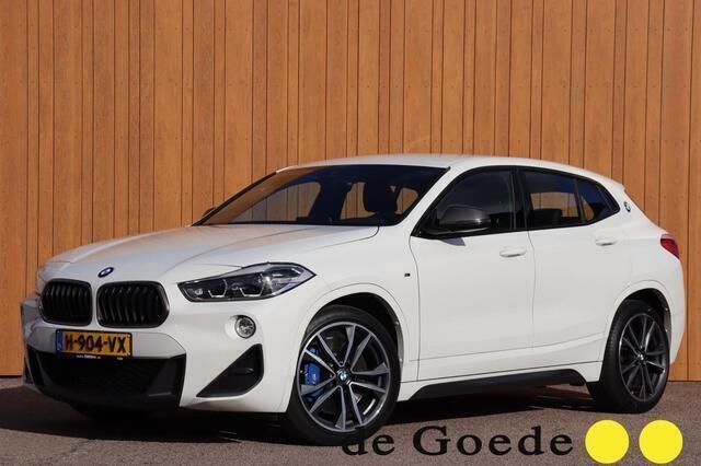 Wit Gebruikt 2020 BMW X2 Executive SUV | € 34.940 (Eerlijke prijs) - Afbeelding 1/4
