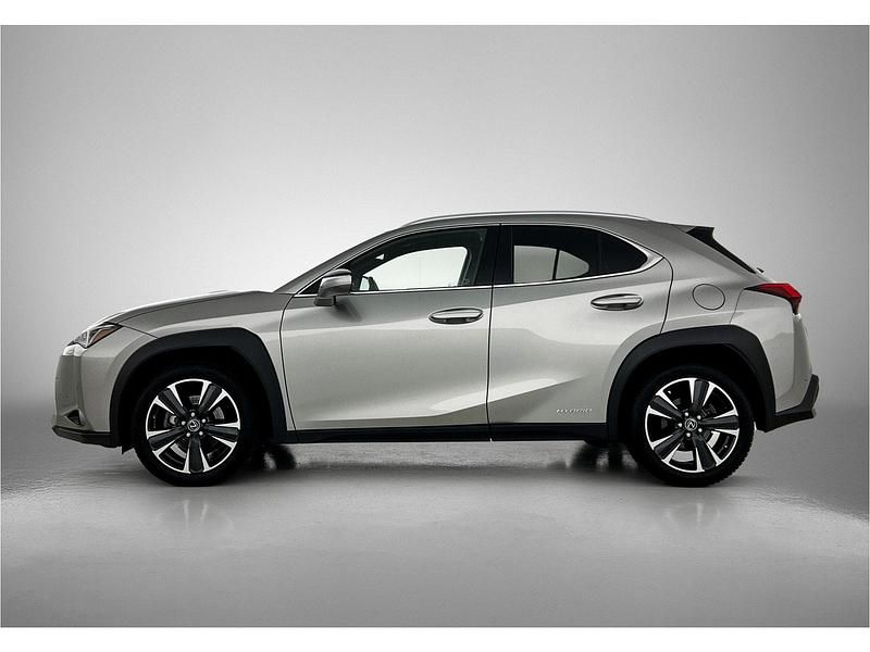 Occasion Lexus UX Business Edition 184 PK (135 kW) 2020 Grijs SUV