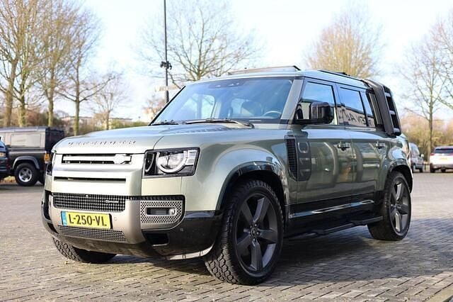 Occasion Land Rover Defender Dynamic 300 PK (220 kW) 2021 Groen SUV