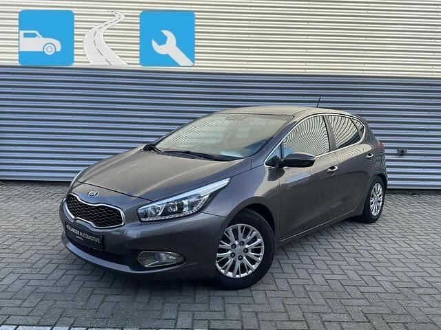 Occasion Kia Ceed 135 PK (99 kW) 2015 Bruin Hatchback